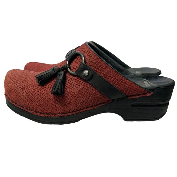 Dansko Shandi Clogs Womens EU 40 US 9.5-10 Red Leather Snake Print Slide On Shoe - Picture 3 of 13